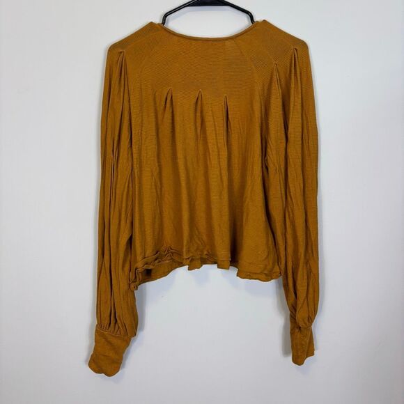 Free People Golden Yellow Long Sleeve Blouse Top Size Medium - Picture 2 of 6